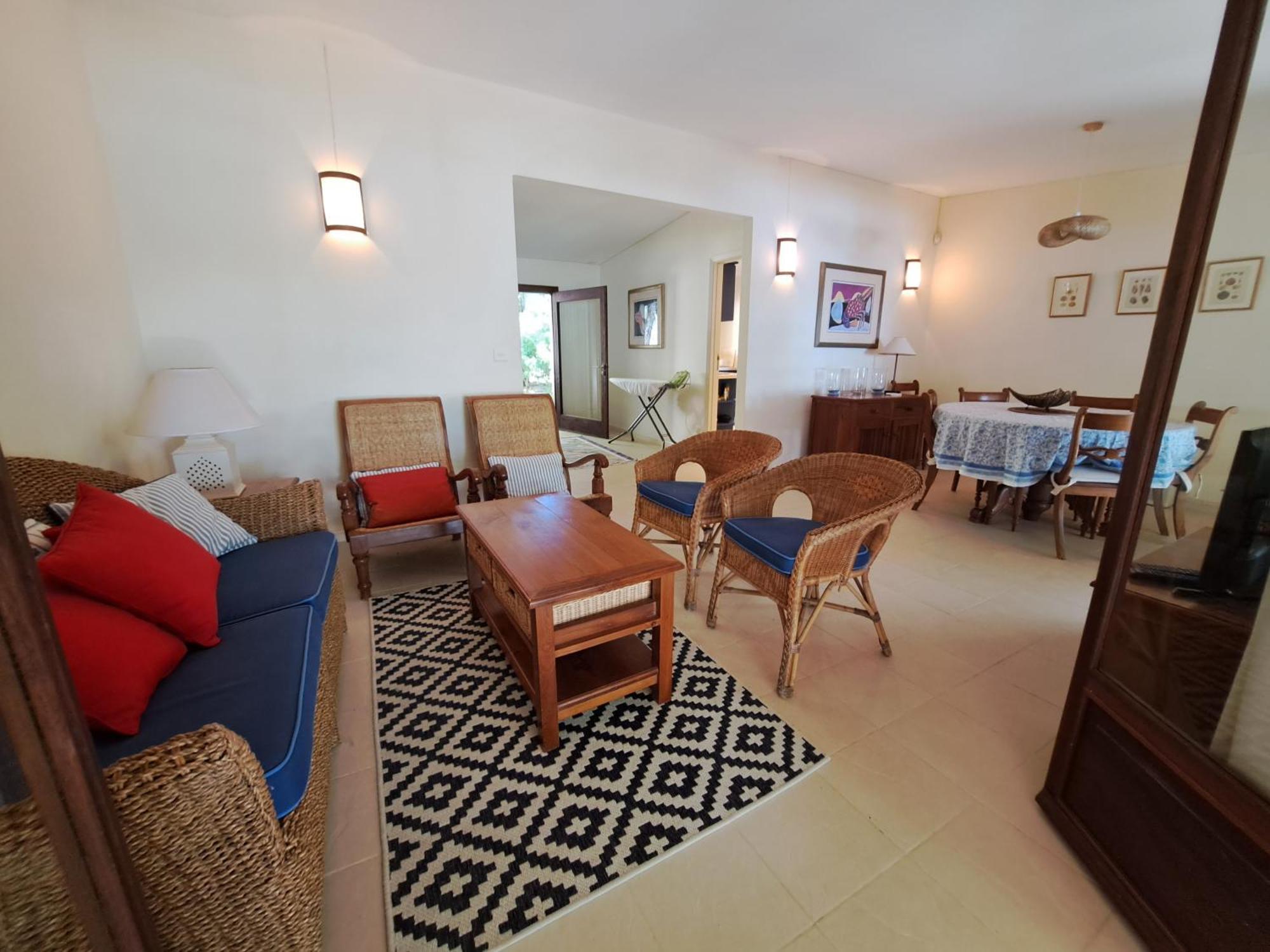 Clair De Lune - Private 2 Bedrooms Beachfront Villa トゥルー・ドー・ドゥース エクステリア 写真